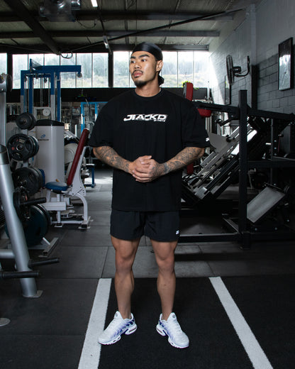BLACK HEAVYWEIGHT TEE